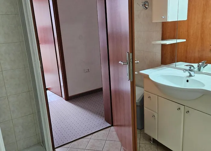 Dezman & Bed & Breakfast