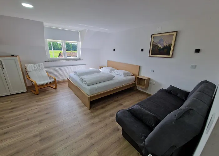 Bed & Breakfast Dezman &